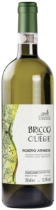 Almondo_Bottiglie-in-ordine-32x32-cm_BIANCO-Bricco-delle-Ciliege-Winetable_nyprovat