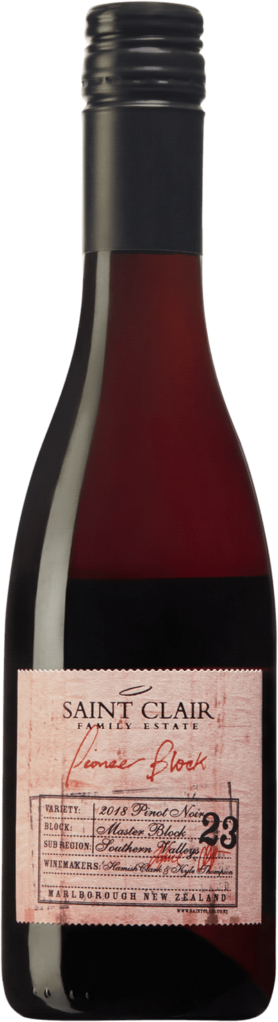 Saint clair pinot noir halvflaska