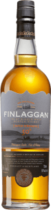 En flaska med Finlaggan Batch Strength – Islay Single Malt, ett whisky från Skottland i Storbritannien