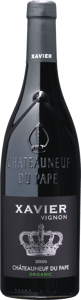 En flaska med Xavier Vignon Châteauneuf-du-Pape 2020, ett rött vin från Rhonedalen i Frankrike