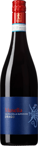 En flaska med Musella Drago Valpolicella Superiore 2020, ett rött vin från Venetien i Italien