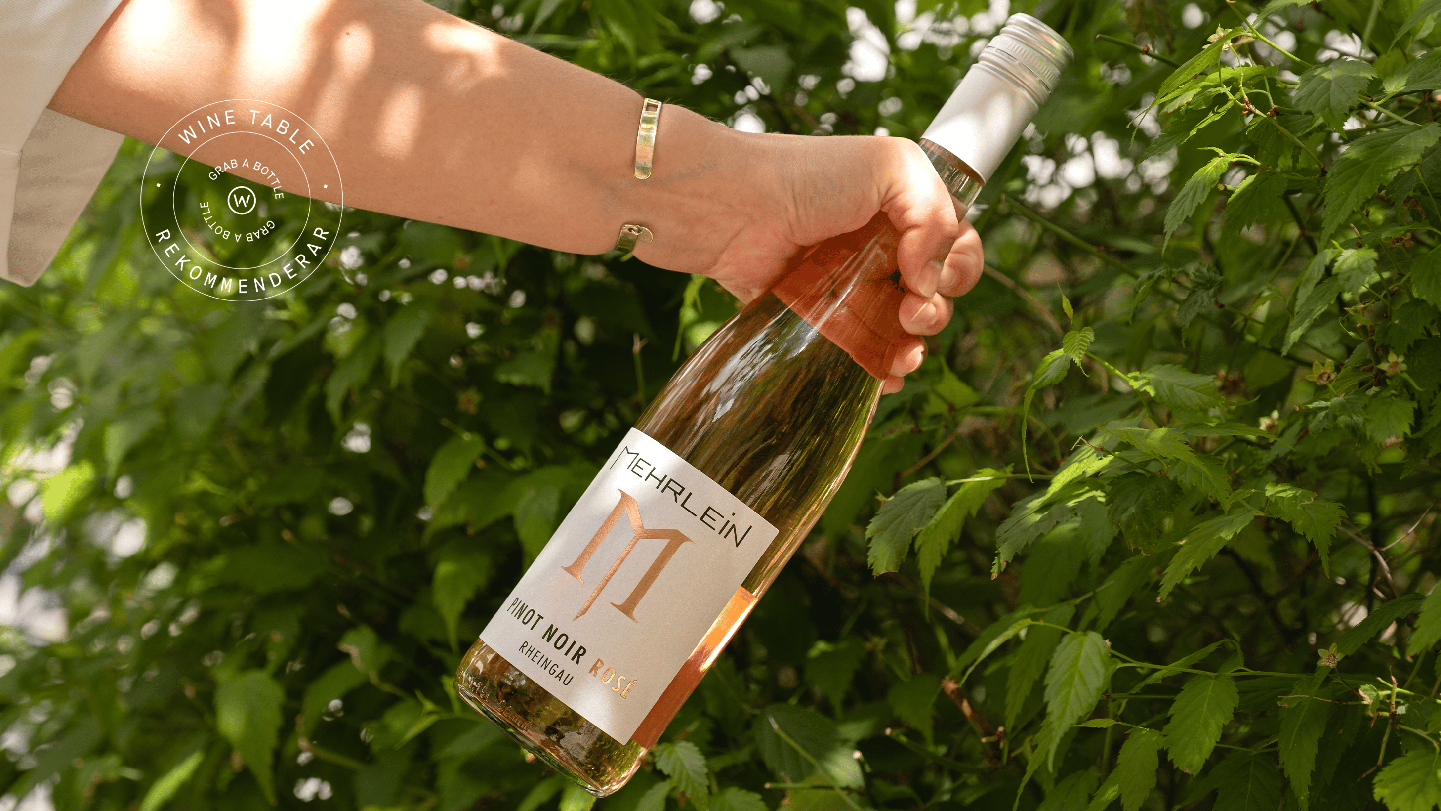 Bild på Grab a Bottle - Tre rosa högsommarviner under hundringen