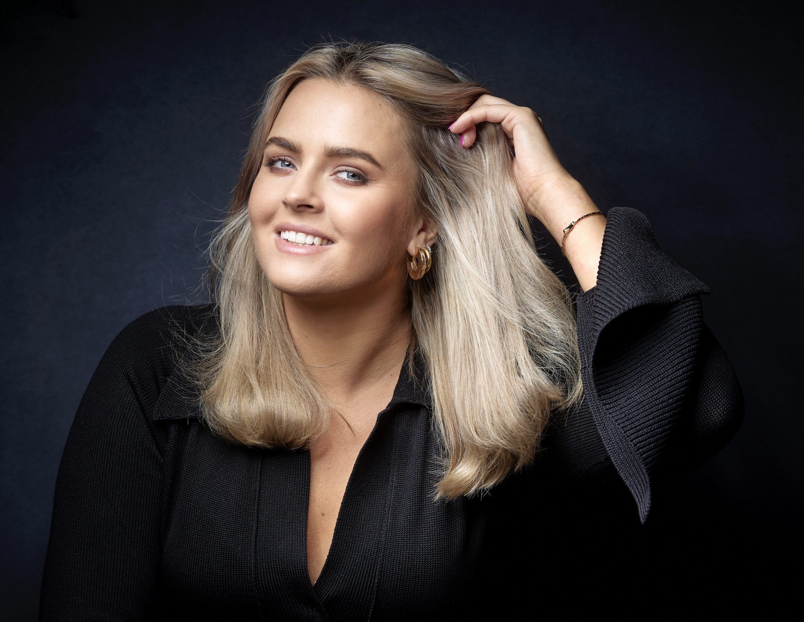 Bild på Någonting att dricka? Med humorprofilen Sofia Dalén
