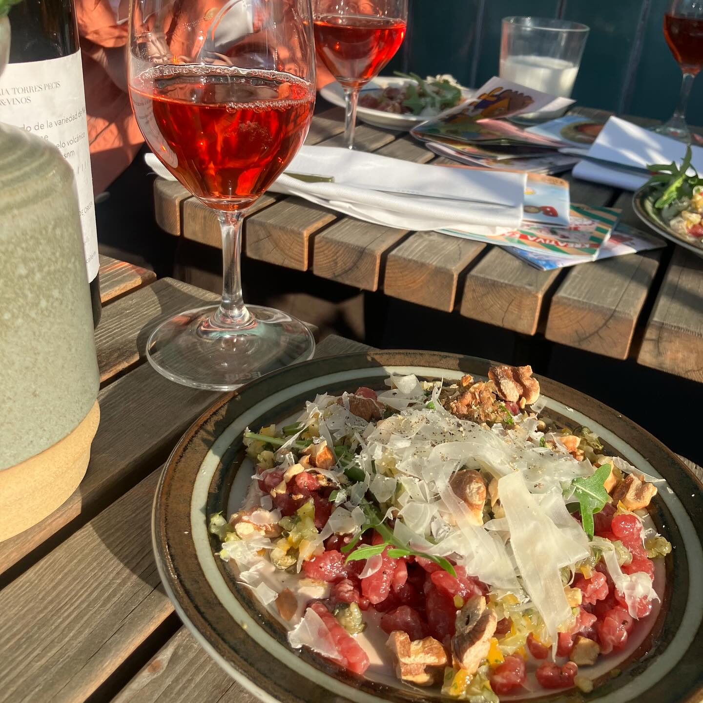 maträtt på vinbar i malmö