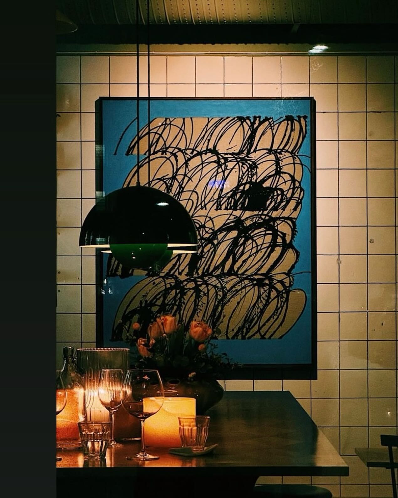 Väggkonst på Bar Libertin Aspudden