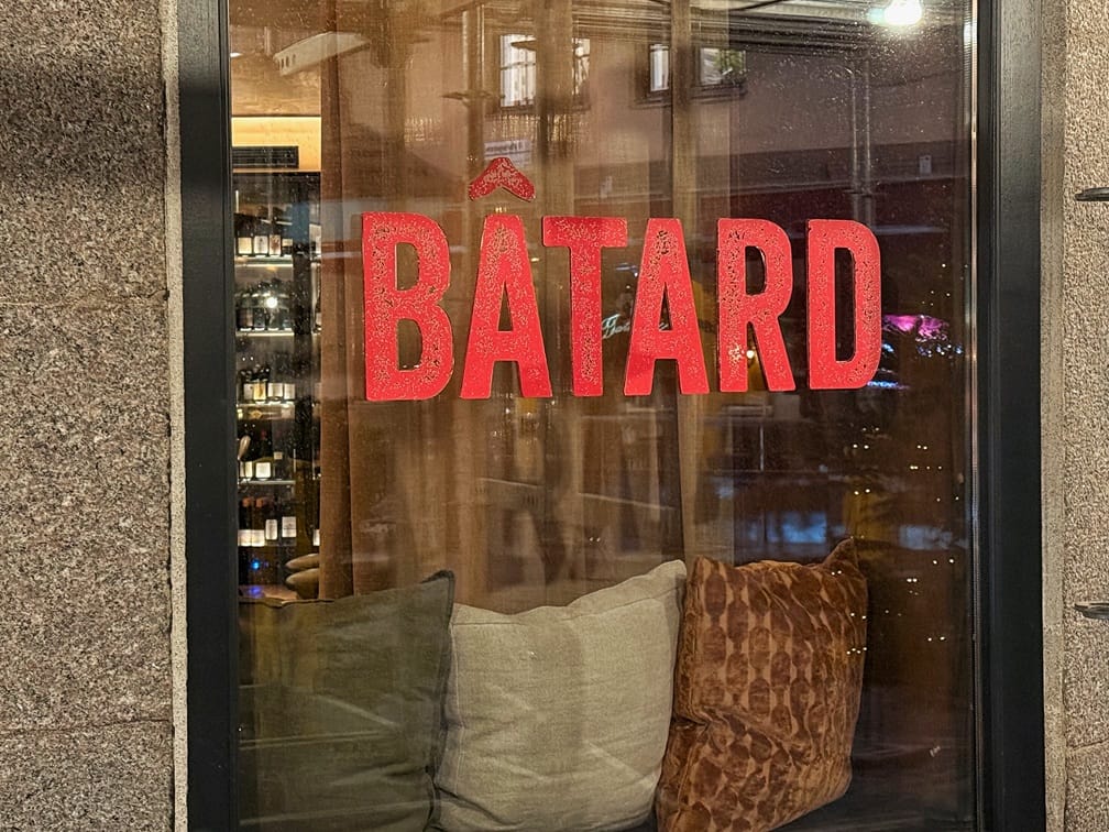 Bild på Bâtard, en vinbar i Stockholm, Östermalm