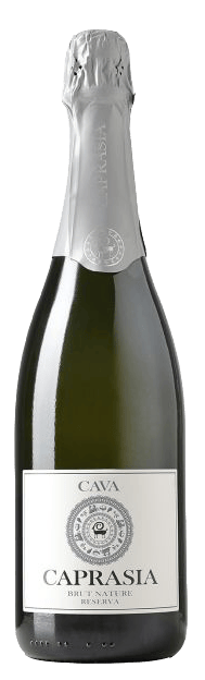 En glasflaska med Capraisa Cava Brut Nature Reserva, en mousserande från Cava i Spanien