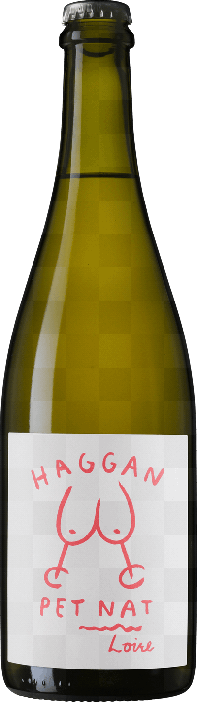En glasflaska med Haggan Pet Nat 2020, ett mousserande vin från Loiredalen i Frankrike