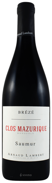 En glasflaska med Arnaud Lambert Saumur Rouge Mazurique 2022, ett rött vin från Loiredalen i Frankrike
