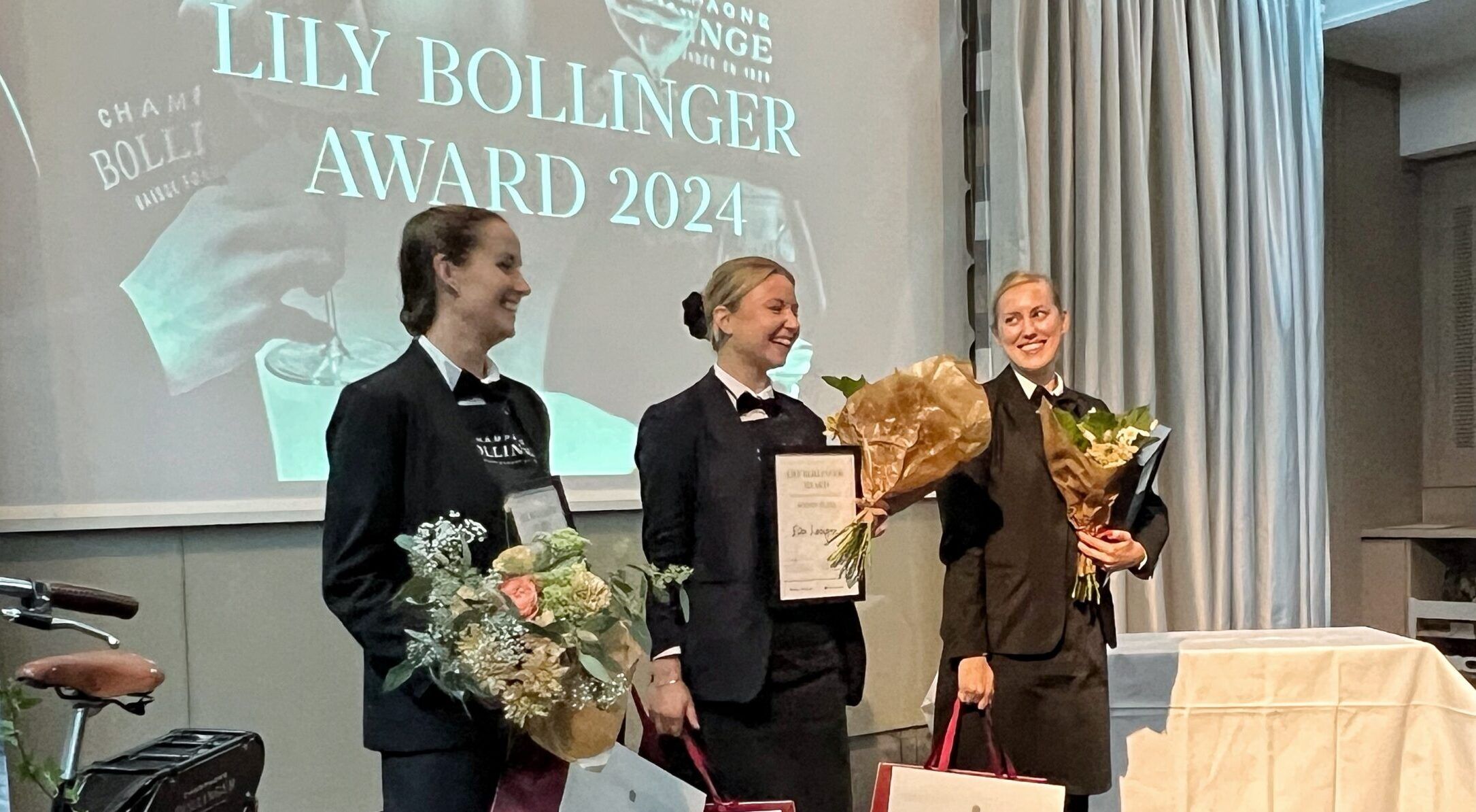 Bild på Ellen Lindegren vinner Lily Bollinger Award 2024 som årets bästa kvinnliga sommelier