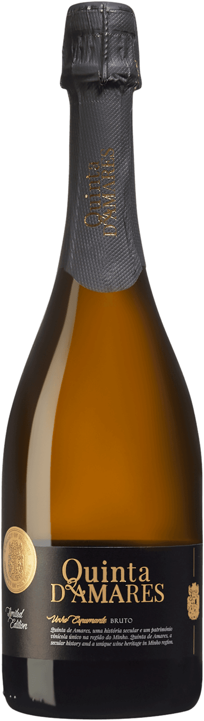 En glasflaska med Quinta d'Amares Vinho Espumante, ett mousserande vin från Vinho Verde i Portugal