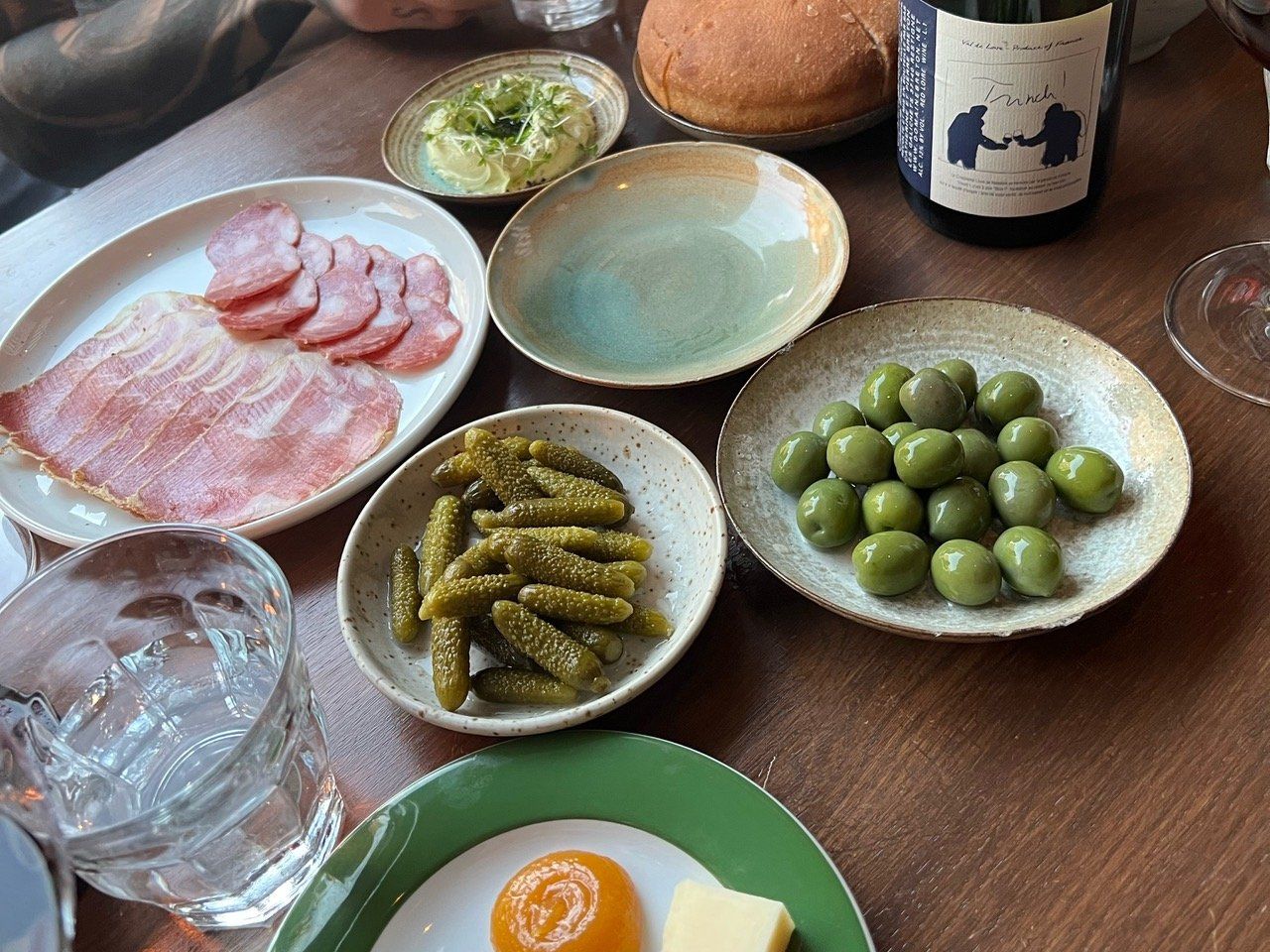 Mat och plock från vinbar i Aspudden
