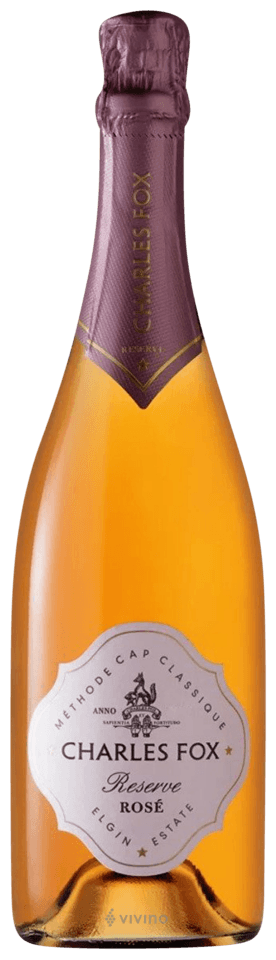En glasflaska med Charles Fox Reserve Rosé, en mousserande från Western Cape i Sydafrika