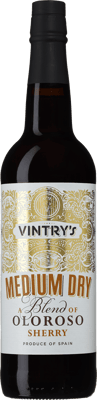 En lättare glasflaska med Vintry’s Blend of Oloroso, en starkvin från Andalusien i Spanien