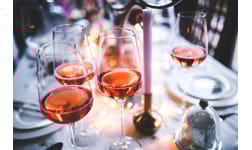 5 frågor och svar -  vi ger dig  fakta om rosévin!