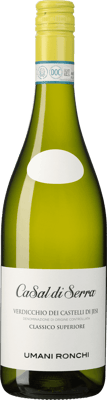 En lättare glasflaska med Casal di Serra Classico Superiore 2019, ett vitt vin från Marche i Italien