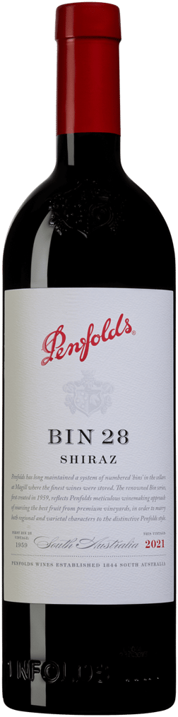 En glasflaska med Penfolds Bin 28 Shiraz 2021, ett rött vin från South Australia i Australien