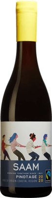 En pet-flaska med SAAM Pinotage 2020, ett rött vin från Western Cape i Sydafrika