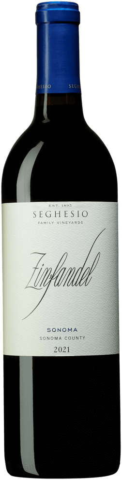 En glasflaska med Seghesio Sonoma Zinfandel 2021, ett rött vin från Kalifornien i USA