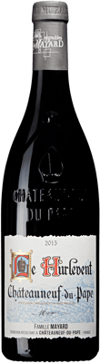 En glasflaska med Le Hurlevent Châteauneuf-du-Pape, ett rött vin från Rhonedalen i Frankrike