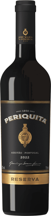 En lättare glasflaska med Periquita Reserva, ett rött vin från Península de Setúbal i Portugal