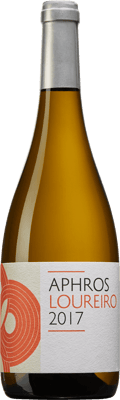 En glasflaska med Aphros Loureiro 2020, ett vitt vin från Vinho Verde i Portugal