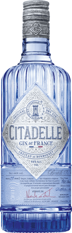 En glasflaska med Citadelle Gin Original, en gin & Genever från Frankrike