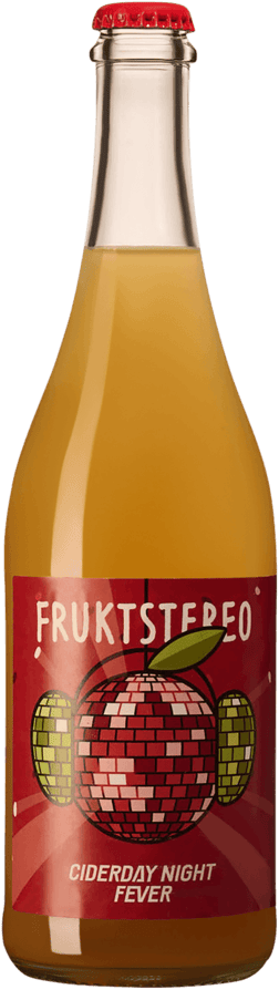 En glasflaska med Fruktstereo Ciderday Night Fever, en cider från Skåne län i Sverige