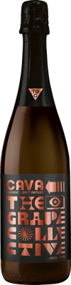 En glasflaska med Same Same Cava Brut Nature The Grape Collective, en mousserande från Cava i Spanien
