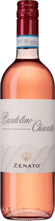 En glasflaska med Zenato Bardolino Rosé, en rosévin från Venetien i Italien