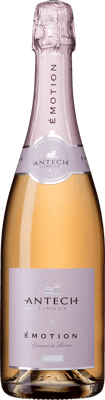 En glasflaska med Maison Antech Emotion Rosé 2017, en mousserande från Languedoc-Roussillon i Frankrike