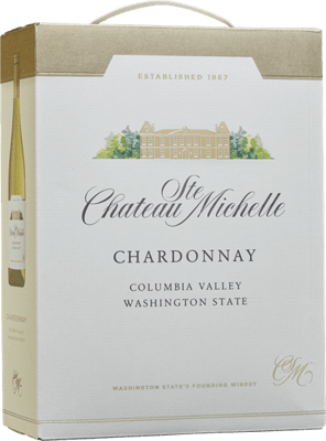 En box med Chateau Ste Michelle Chardonnay, ett vitt vin från Washington State i USA