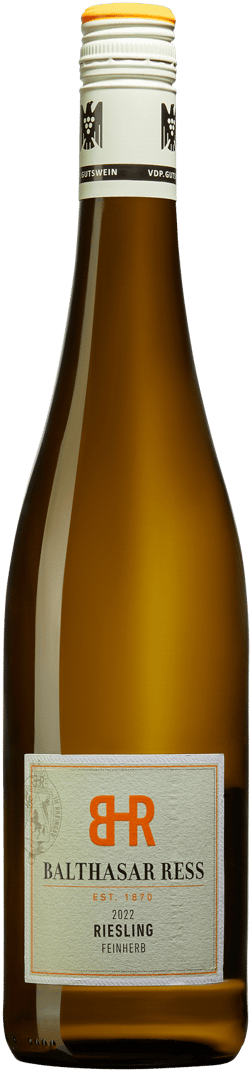 En glasflaska med Balthasar Ress Rheingau Riesling Feinherb 2023, ett vitt vin från Rheingau i Tyskland