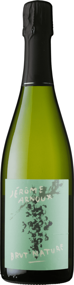 En glasflaska med Jérôme Arnoux Brut Nature, en mousserande från Jura i Frankrike