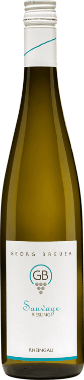 En lättare glasflaska med Georg Breuer Riesling Sauvage, ett vitt vin från Rheingau i Tyskland