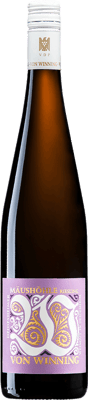 En glasflaska med Von Winning Deidesheimer Mäushöhle Erste Lage Riesling Trocken, ett vitt vin från Pfalz i Tyskland