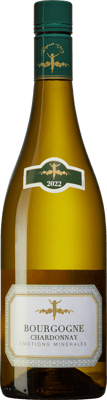 En lättare glasflaska med La Chablisienne Bourgogne Chardonnay, ett vitt vin från Bourgogne i Frankrike