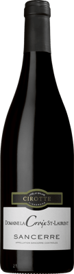 En glasflaska med Sancerre Domaine La Croix St-Laurent 2017, ett rött vin från Loiredalen i Frankrike