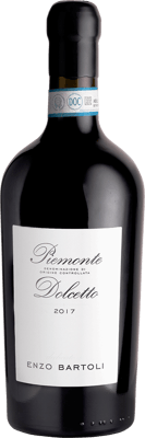 En glasflaska med Enzo Bartoli Dolcetto 2020, ett rött vin från Piemonte i Italien