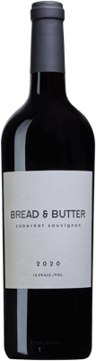 En glasflaska med Bread & Butter Cabernet Sauvignon, ett rött vin från Kalifornien i USA