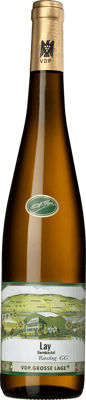 En glasflaska med S A Prüm Bernkasteler Lay Riesling GG, ett vitt vin från Mosel i Tyskland