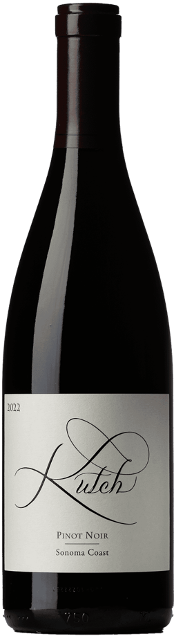 En glasflaska med Kutch Sonoma Coast Pinot Noir 2022, ett rött vin från Kalifornien i USA