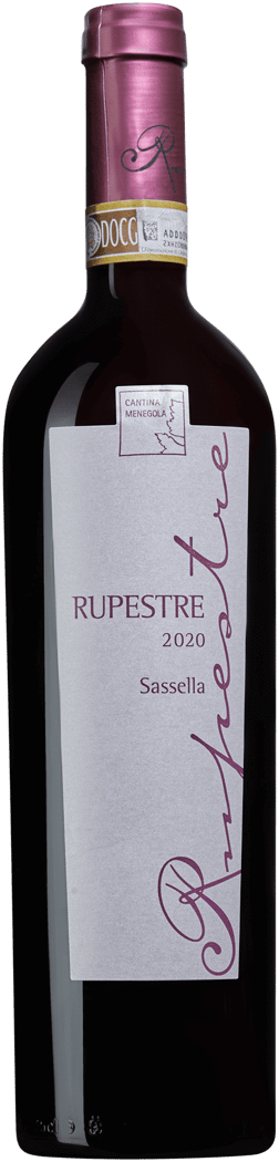 En glasflaska med Walter Menegola Rupestre Valtellina Superiore Sassella 2020, ett rött vin från Bordeaux i Frankrike