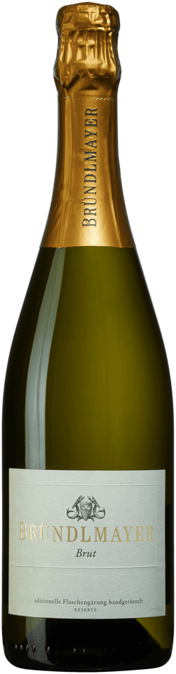 En glasflaska med Bründlmayer Brut Reserve, ett mousserande vin från Niederösterreich i Österrike