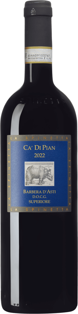 En glasflaska med La Spinetta Ca’ di Pian 2022, ett rött vin från Piemonte i Italien