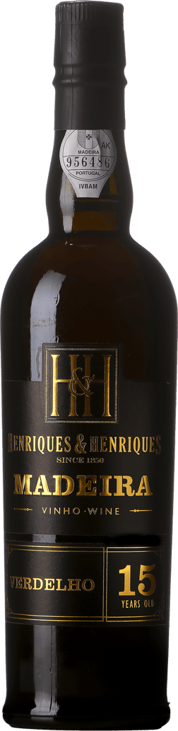 En glasflaska med Henriques & Henriques Verdelho 15 years old, en starkvin från Madeira i Portugal