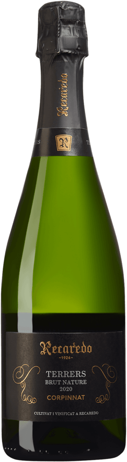 En glasflaska med Recaredo Terrers Corpinnat Brut Nature 2020, en mousserande från Katalonien i Spanien