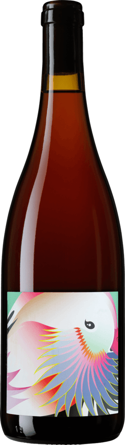 En glasflaska med Grape Republic Rosato 2023, en rosévin från Japan