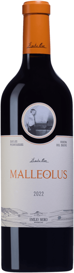 En glasflaska med Emilio Moro Malleolus 2022, ett rött vin från Kastilien-León i Spanien