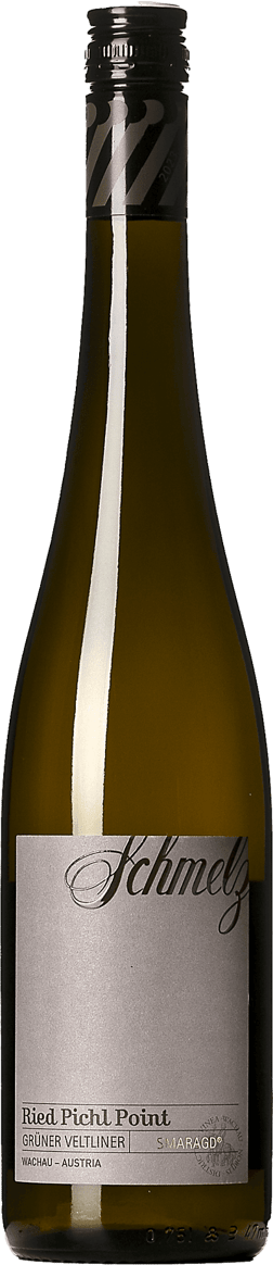 En glasflaska med Schmelz Pichl Point Grüner Veltliner Smaragd 2023, ett vitt vin från Niederösterreich i Österrike